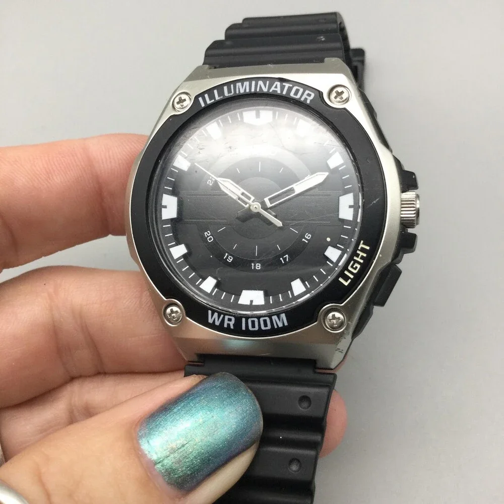 Casio Illuminator 5577 MWC-100H Mens Watch 44mm Black Dial New Battery